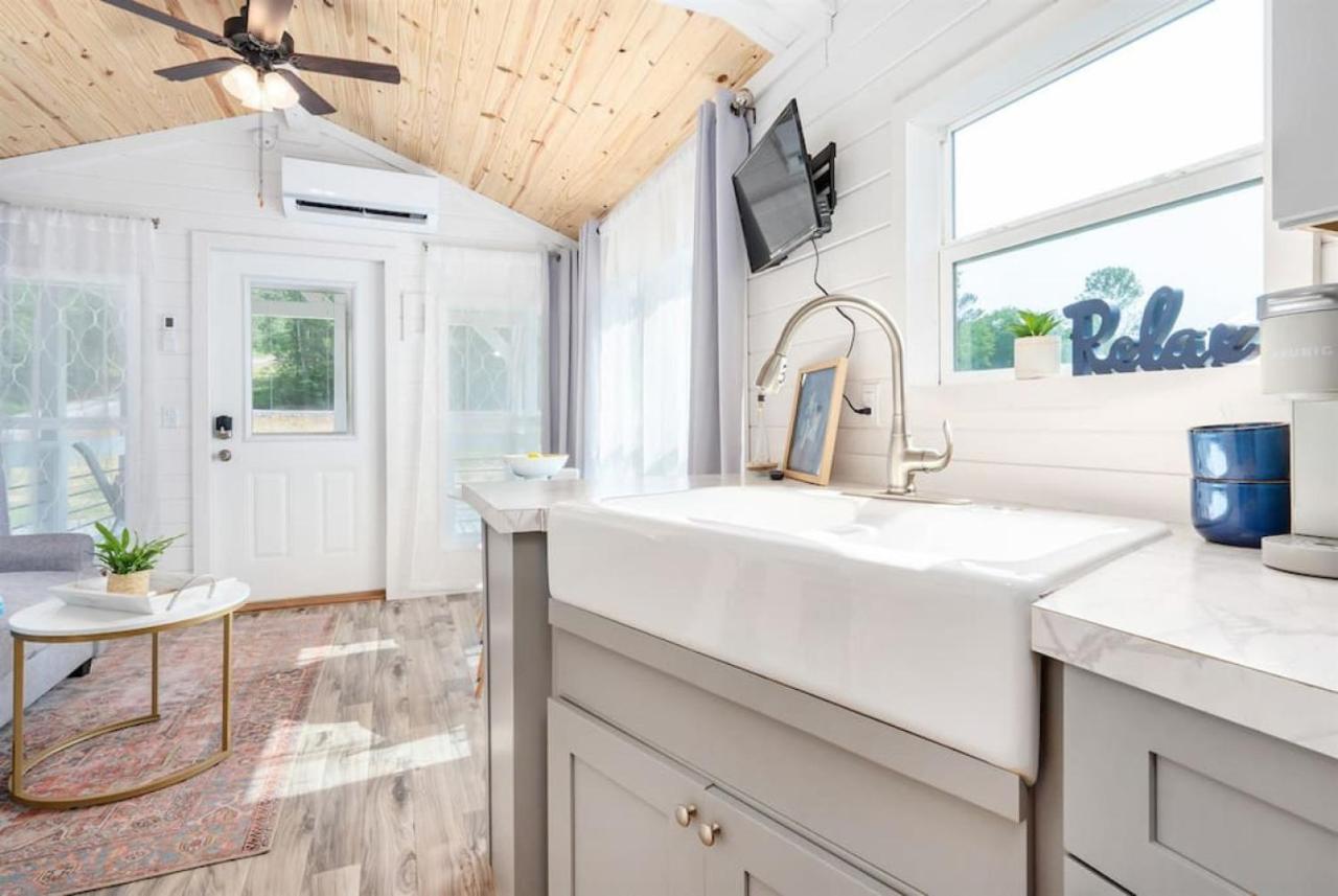 2 Villa D'Azur Luxury Tiny House Mins To Lake Guntersville, Downtown, Firepit Exterior foto